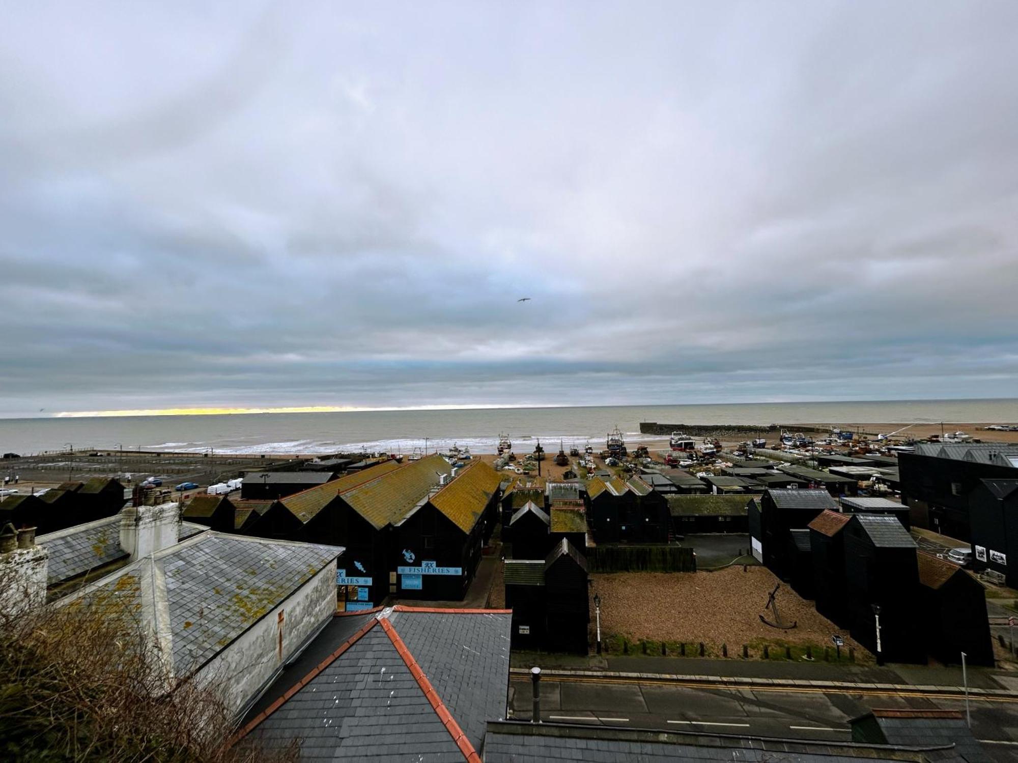 Hastings Old Town Tackleway Privileged Sea Views Whole House 3 Beds Exterior photo